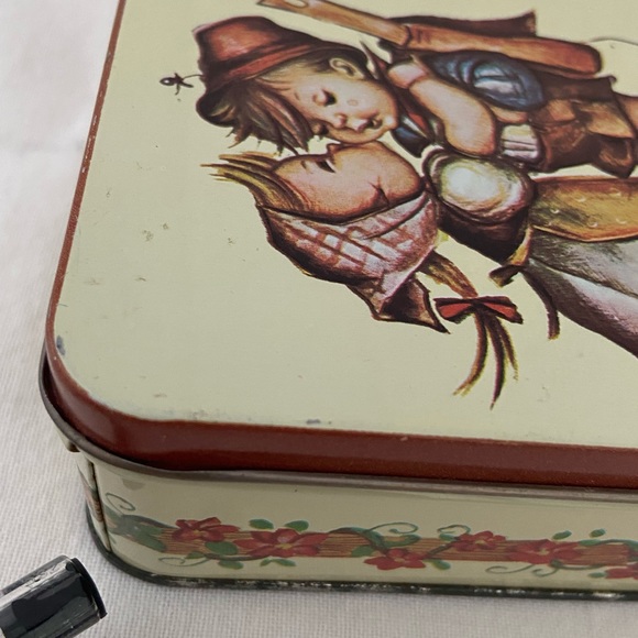 Vintage  70’s  Hummel First Kiss Stationery Box collectible graphic Tin 1970s - Picture 9 of 12